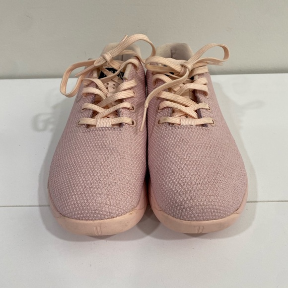 Women’s Nobull Blush Heather Trainer Sz 10 - Picture 2 of 10